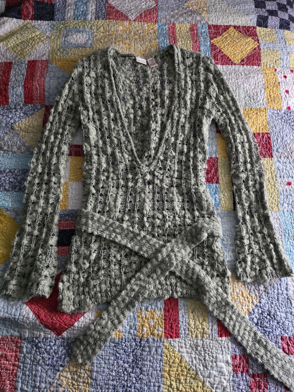 Daytrip Olive Green Cable-Knit V-Neck Sweater